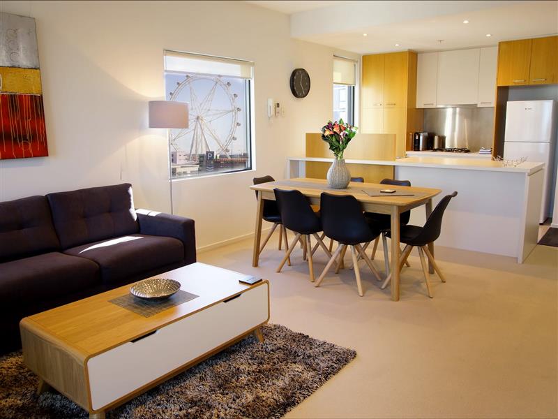 Kitchen, meals and family room