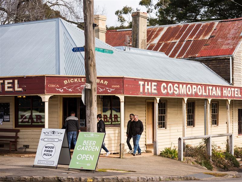 Cosmopolitan Hotel, Trentham