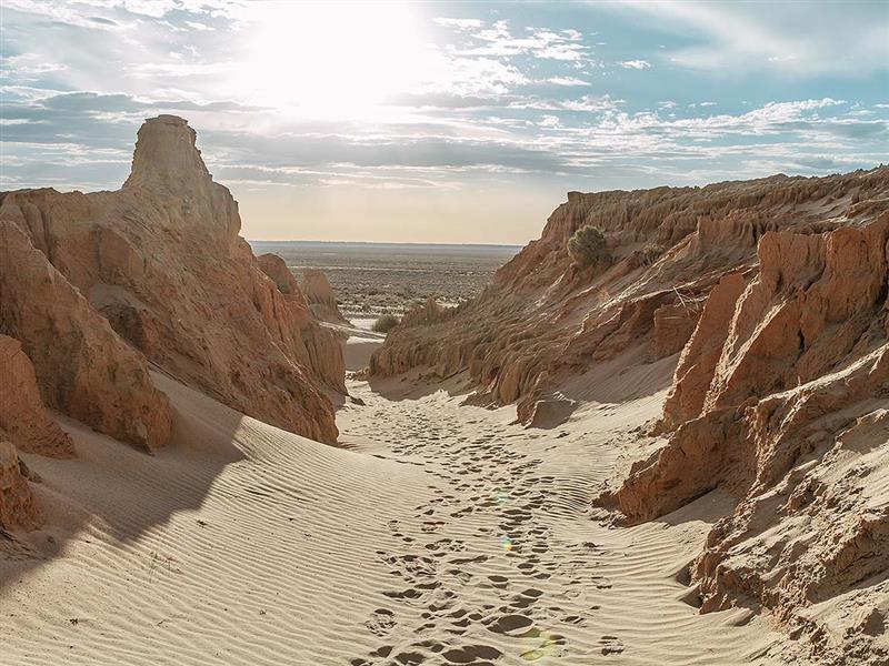 Mungo National Park, The Murray, Victoria, Australia